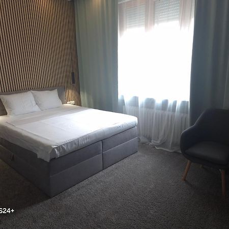 B&B Centar Zagabria Esterno foto